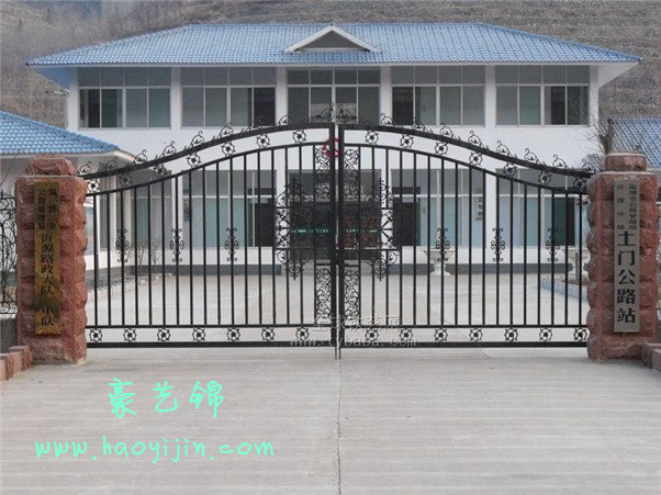 圖片關鍵詞 中式小區鐵藝大門效果圖